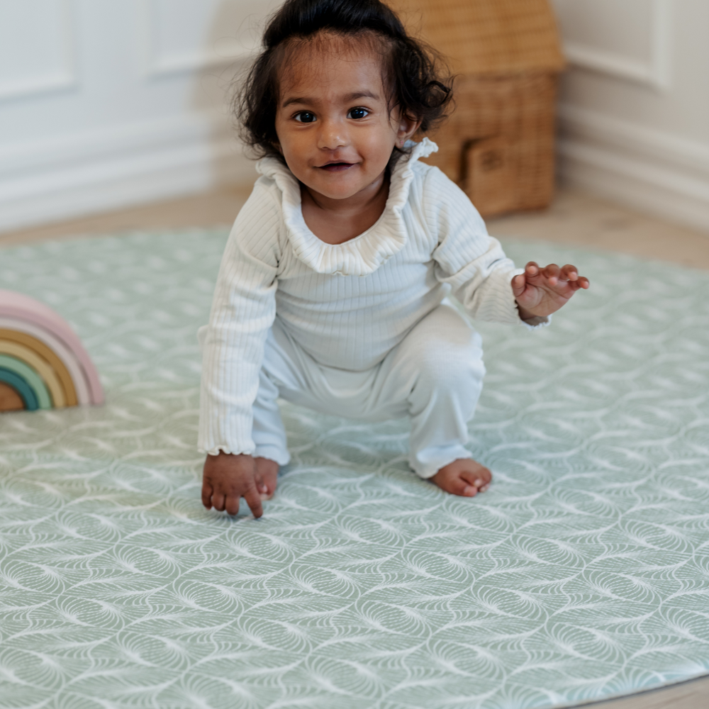 Thy (grøn) legemåtte – blød og støttende skum til leg i stuen eller børneværelset