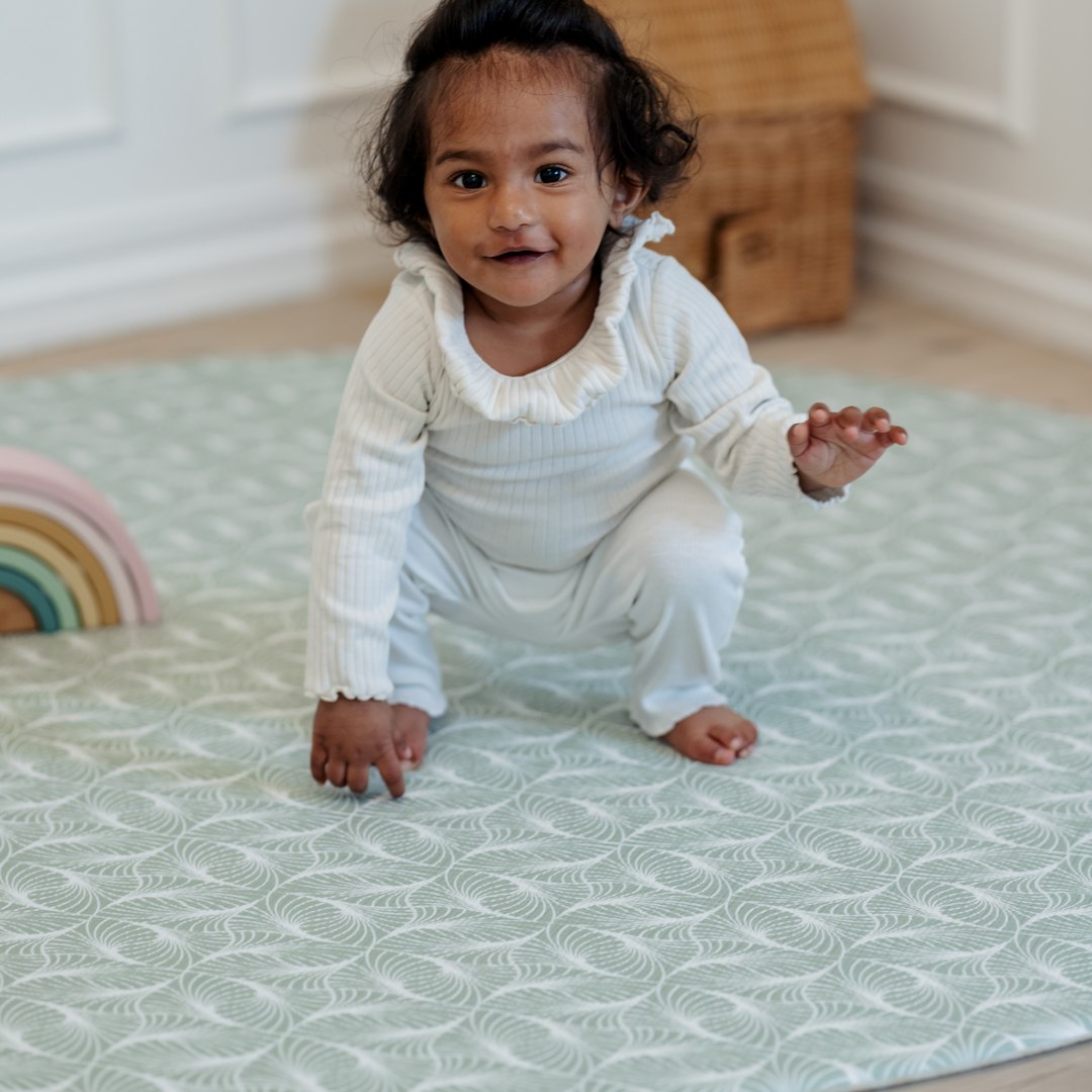 Thy (grøn) legemåtte – blød og støttende skum til leg i stuen eller børneværelset