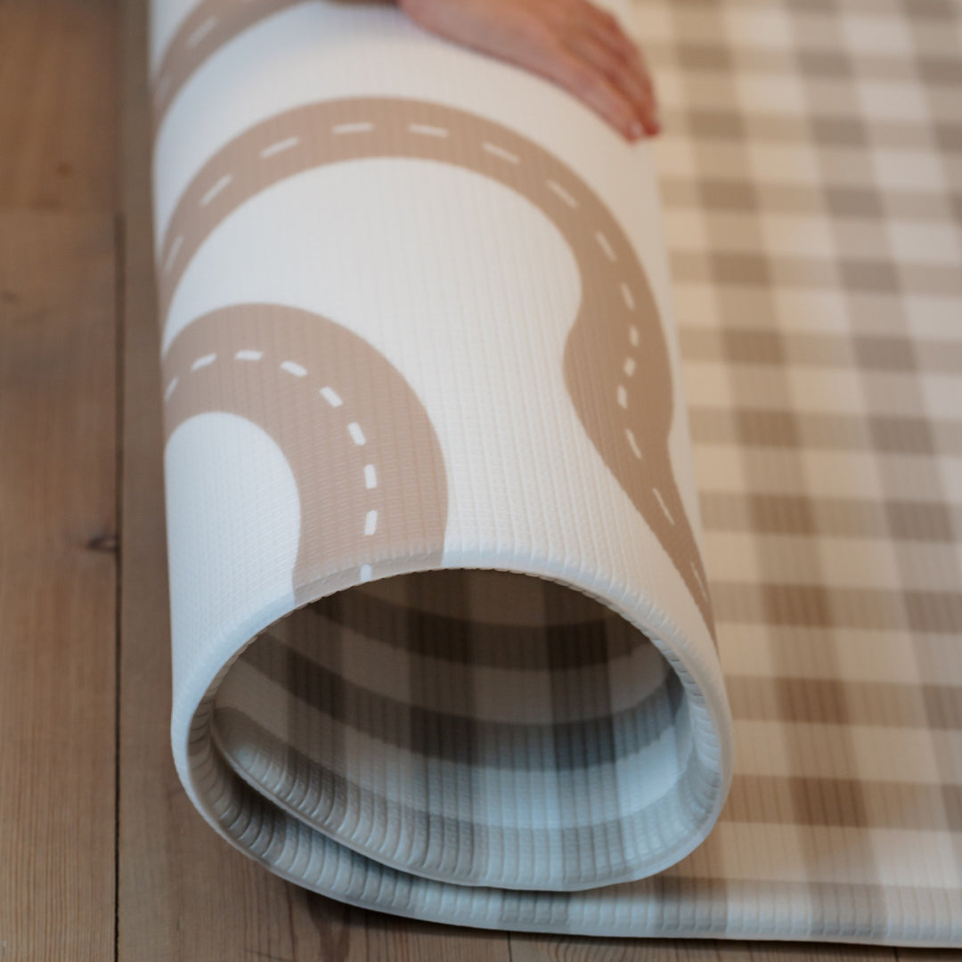 Little Roads (beige veje) skumgulv – sikker og dekorativ legemåtte til børn i Stor størrelse