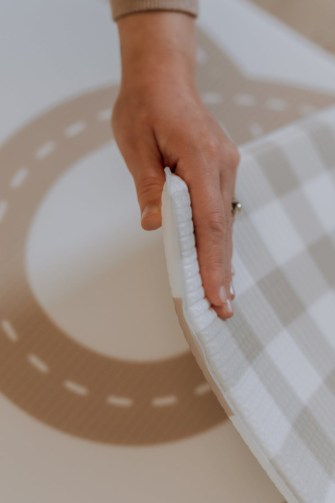 TPU vs PVC and Why Little Ven Play Mats Are The Safest For Your Little One