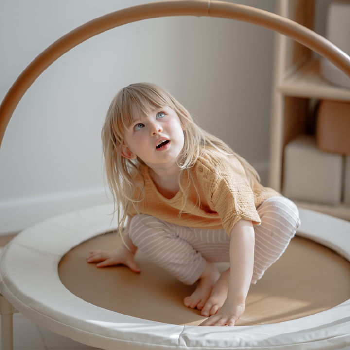 Arlo Trampoline for Small Children | Indoor | Little Ven™